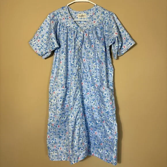 Casual Nights Blue Floral Nightgown Snap Button Front Size Small - Picture 1 of 9
